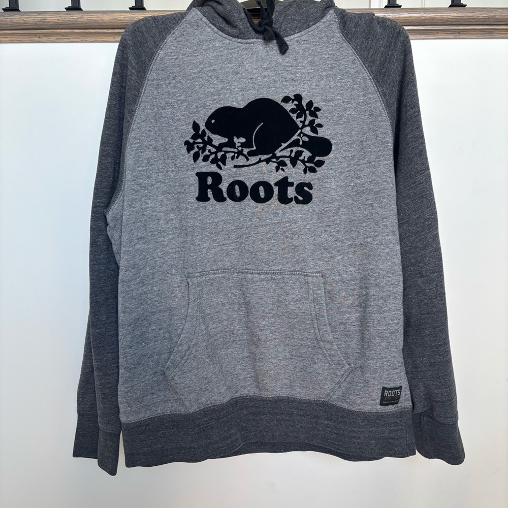 Roots Charcoal and Light Gray Men's Hoodie, Size Small